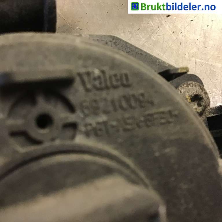 Tåkelykt venstre foran til Ford Ranger / Ranger Raptor 2015-2022  (FORD|AB39-15201-AA|89210094|)