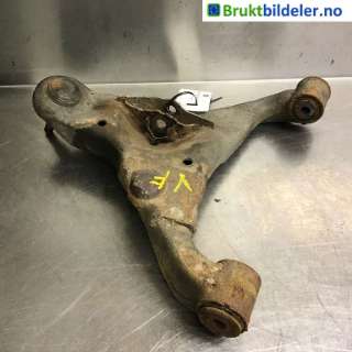 Bærebru venstre foran nedre til Ford Ranger / Ranger Raptor, 2015-2022  (FORD|EB3C-3091-B2C)