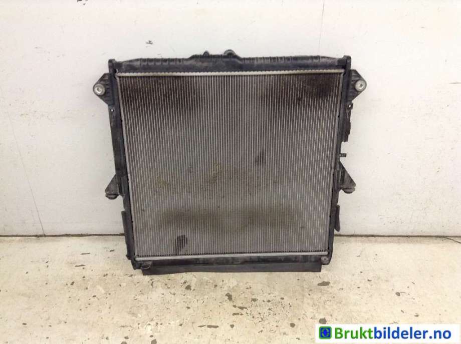 Radiator (automat gir) til Ford Ranger / Ranger Raptor, 2015-2022  (FORD|EB3G-8005-C2A)
