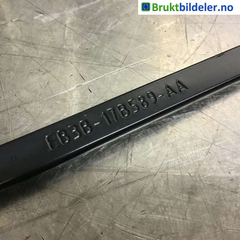 Viskerarmer frontrute til Ford Ranger / Ranger Raptor 2015-2022  (FORD|EB3B-17B589-AA|)