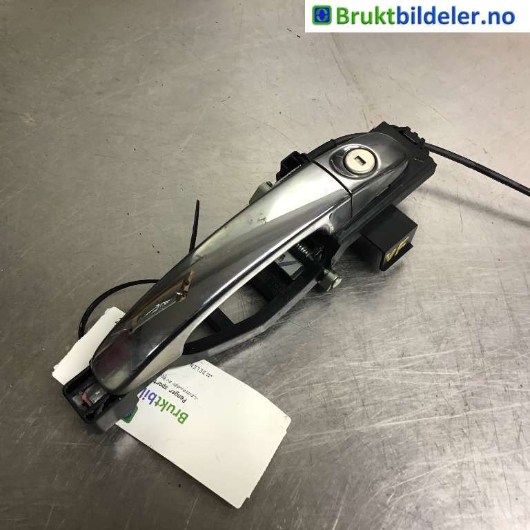 Dørhåndtak utv venstre til Ford Ranger / Ranger Raptor, 2015-2022  (FORD|EB3B-22487-AA)