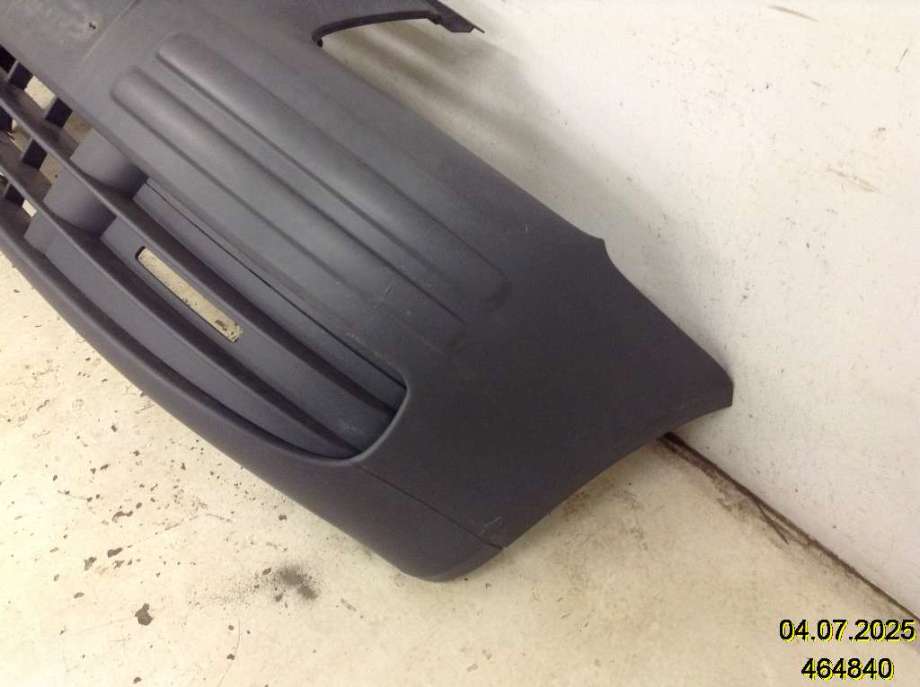 Støtfanger foran til VW Caddy 2004-2010 (Type III, Fase 1)  (VOLKSWAGEN|2K0 807 217|)