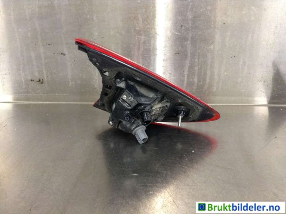 Baklykt høyre indre til Mazda CX-5 2012-2017 (Type I)  (MAZDA|KD53-51-3F0C|)