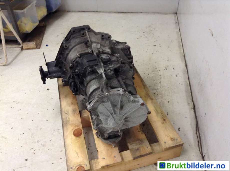 Girkasse manuell 6-trinn til Audi A4 2007-2014 (Type IV) (B8) (B8) (AUDI|0B1 300 027 C|LLN|)