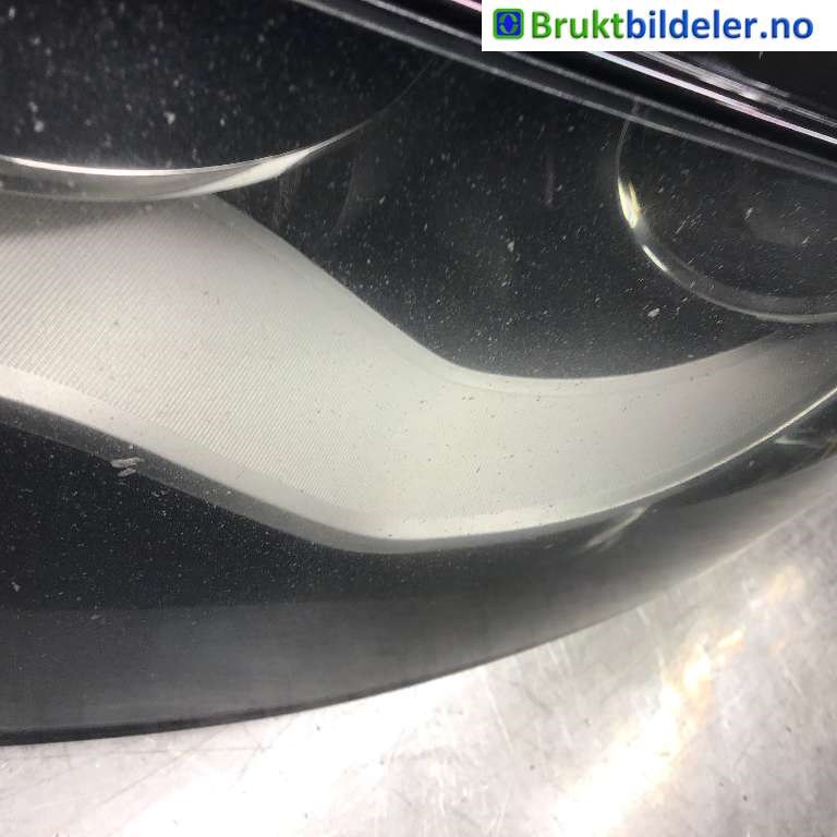 Frontlykt venstre xenon til Audi A4 2007-2014 (Type IV) (B8) (B8) (AUDI|8K0 941 003 C|0 301 240 271|)