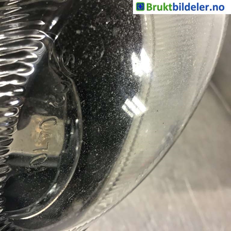 Tåkelykt venstre foran til Audi A4 2007-2014 (Type IV) (B8) (B8) (AUDI|8T0 941 699|89205612|)