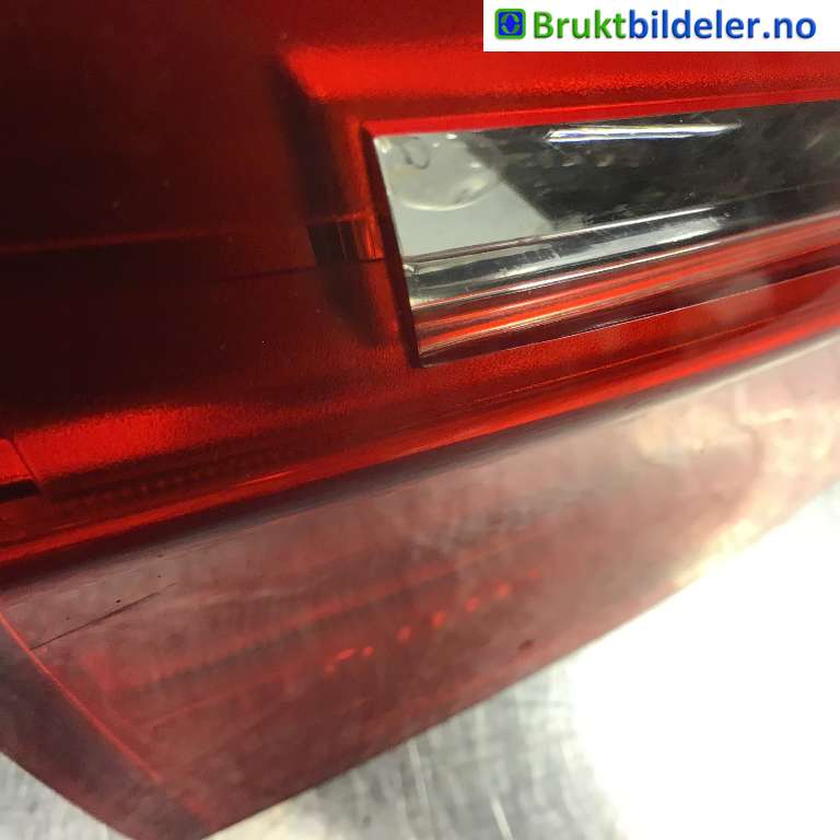 Baklykt venstre indre til BMW 3-Serie 2005-2011 (E90/E91/E92/E93) (E90/E91/E92/E93) (BMW|7 289 427|)