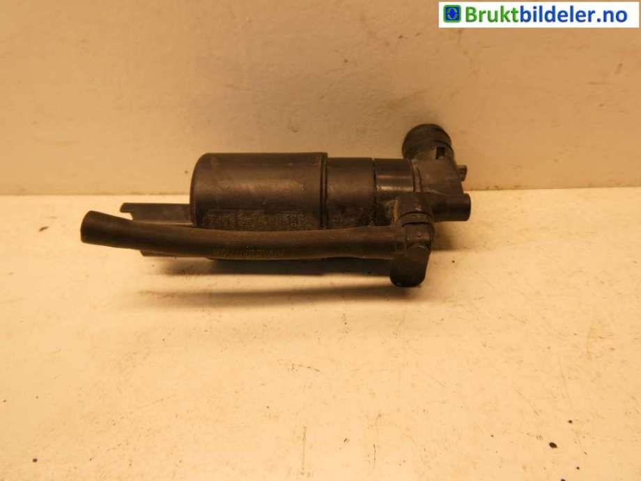 Spylerpumpe foran til Peugeot 107 2006-2014  (PEUGEOT|6434F5|)
