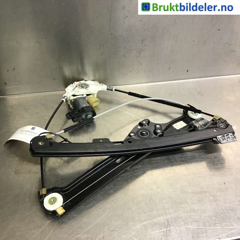 Ruteheis høyre foran til BMW 5-Serie 2003-2010 (E60/E61) (E60/E61) (BMW|6 981 142|)