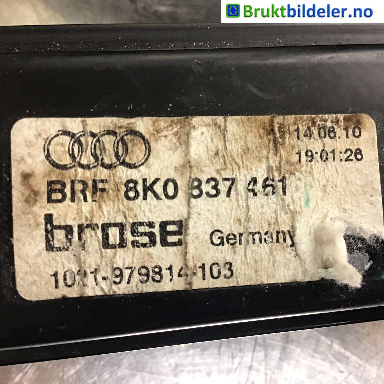 Ruteheis til Audi A4 2007-2014 (Type IV) (B8) (B8) (AUDI|8K0 837 461|)