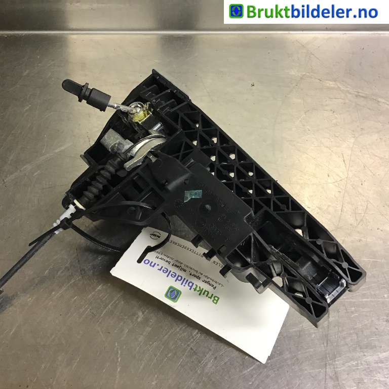 Dørhåndtak utv venstre til Audi A4 2007-2014 (Type IV) (B8) (B8) (AUDI|8T1 837 855|)