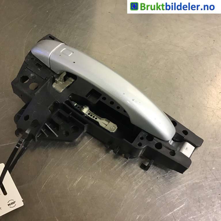 Dørhåndtak utv høyre til Audi A4, 2007-2014 (Type IV) (B8) (B8) (AUDI|8T0 837 886 A)
