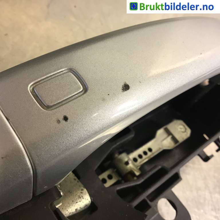 Dørhåndtak utv høyre til Audi A4 2007-2014 (Type IV) (B8) (B8) (AUDI|8T0 837 886 A|)