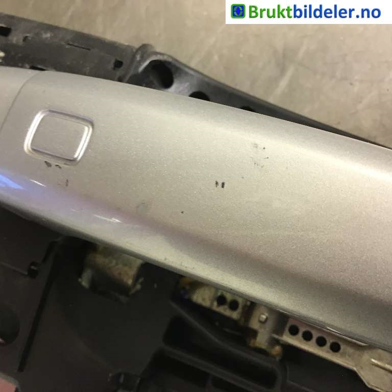 Dørhåndtak utv høyre til Audi A4 2007-2014 (Type IV) (B8) (B8) (AUDI|8T0 837 886 A|)
