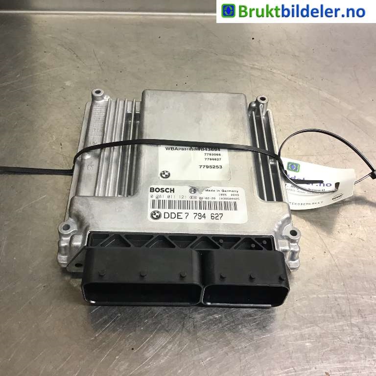 Styreenhet motor til BMW X3, 2003-2006 (Fase 1) (E83) (E83) (BMW|7 794 627)