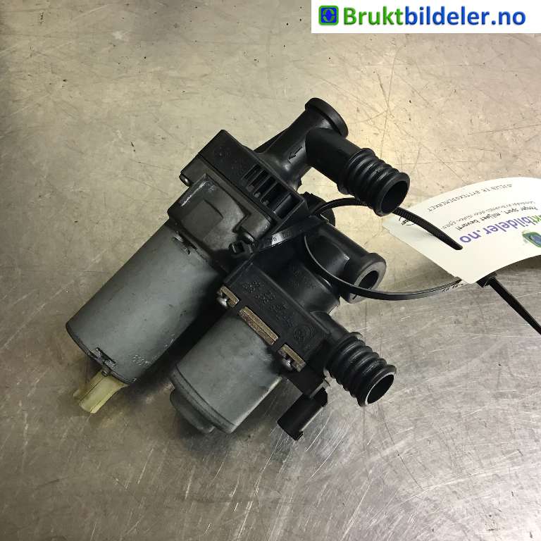 Diverse deler til BMW X3, 2003-2006 (Fase 1) (E83) (E83) (BMW|64 11 8 369 807)