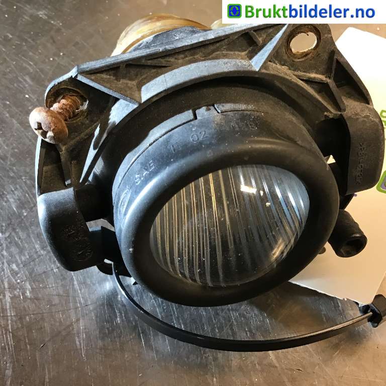 Tåkelykt venstre foran til BMW X3, 2003-2006 (Fase 1) (E83) (E83) (BMW|63 17 3 416 773)