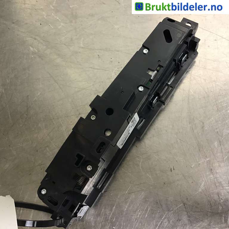 Styreenhet diverse til BMW X3 2017-->> (G01) (G01) (BMW|61 31 6 993 943|10336150-01|)
