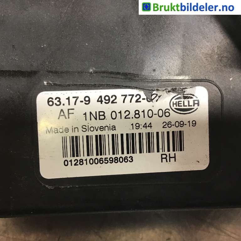 Tåkelykt høyre foran til BMW X3 2017-->> (G01) (G01) (BMW|63 17 9 492 772-01|1NB 012.810-06|)