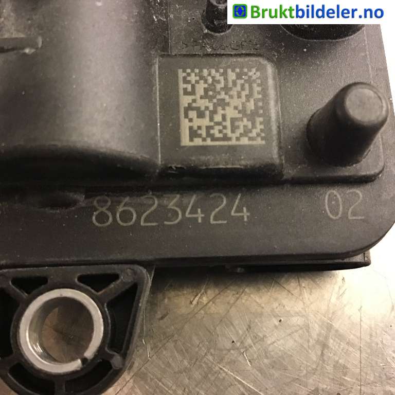 Diverse deler til BMW X3 2017-->> (G01) (G01) (BMW|18 30 8 623 424|)