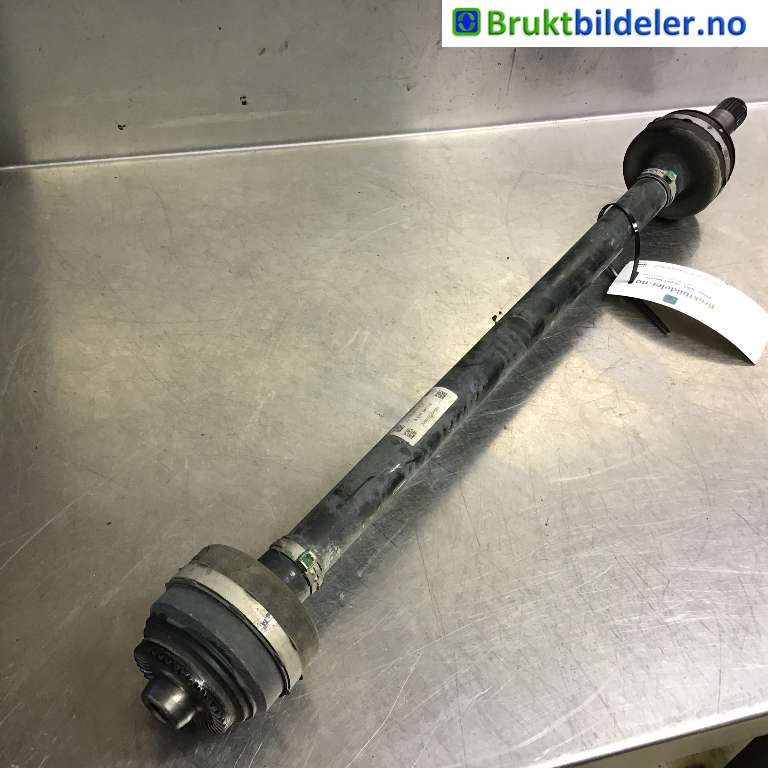 Drivaksel høyre bak, elbil til BMW X3, 2017-->> (G01) (G01) (BMW|33 20 8 679 940-03)