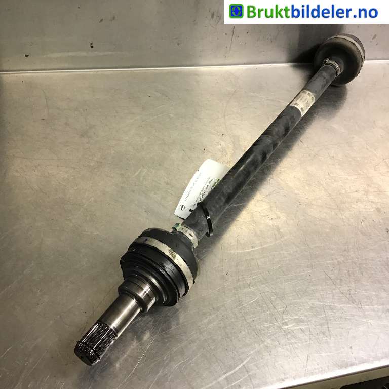 Drivaksel høyre bak, elbil til BMW X3 2017-->> (G01) (G01) (BMW|33 20 8 679 940-03|10343718 J|)