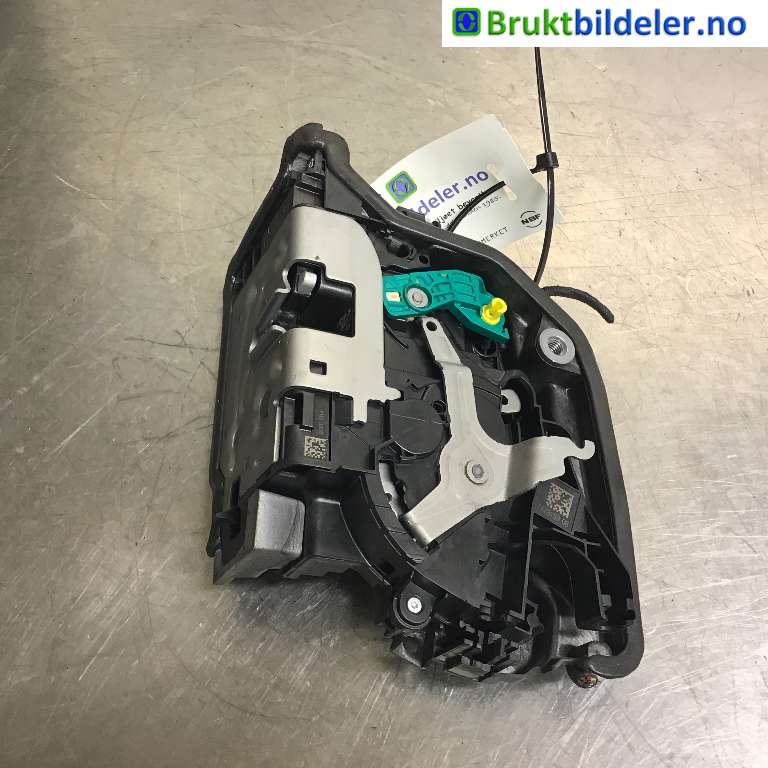 Låsekasse venstre bak til BMW X3 2017-->> (G01) (G01) (BMW|51 22 7 473 159|198610-10|)