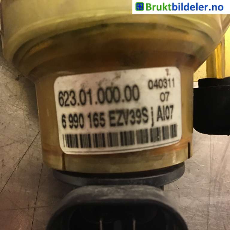 Tåkelykt venstre foran til BMW X3 2003-2006 (Fase 1) (E83) (E83) (BMW|63 17 3 416 773|623 01 000 00|)