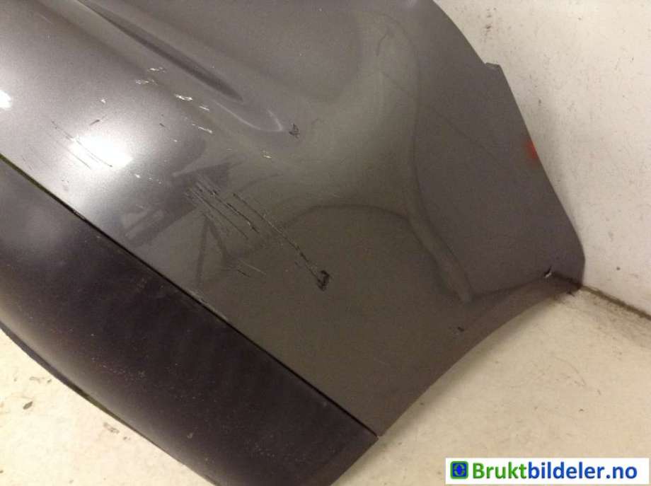 Støtfanger bak til VW Touran 2003-2006 (Type I, Fase 1)  (VOLKSWAGEN|1T0 807 417||1T0 807 521)