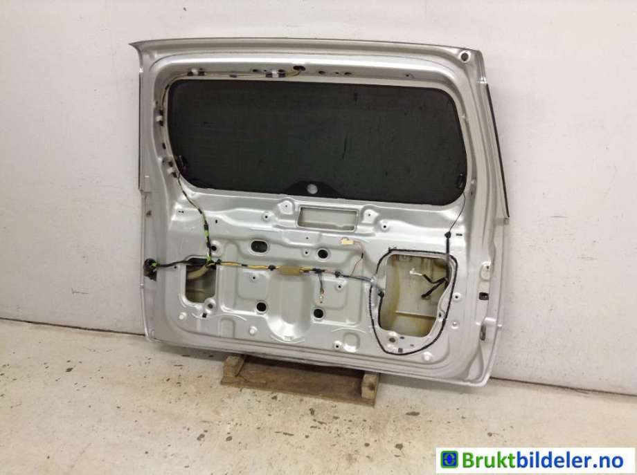 Bakluke til Suzuki Grand Vitara 2005-2015 (Type III)  (SUZUKI|69100-65830|)