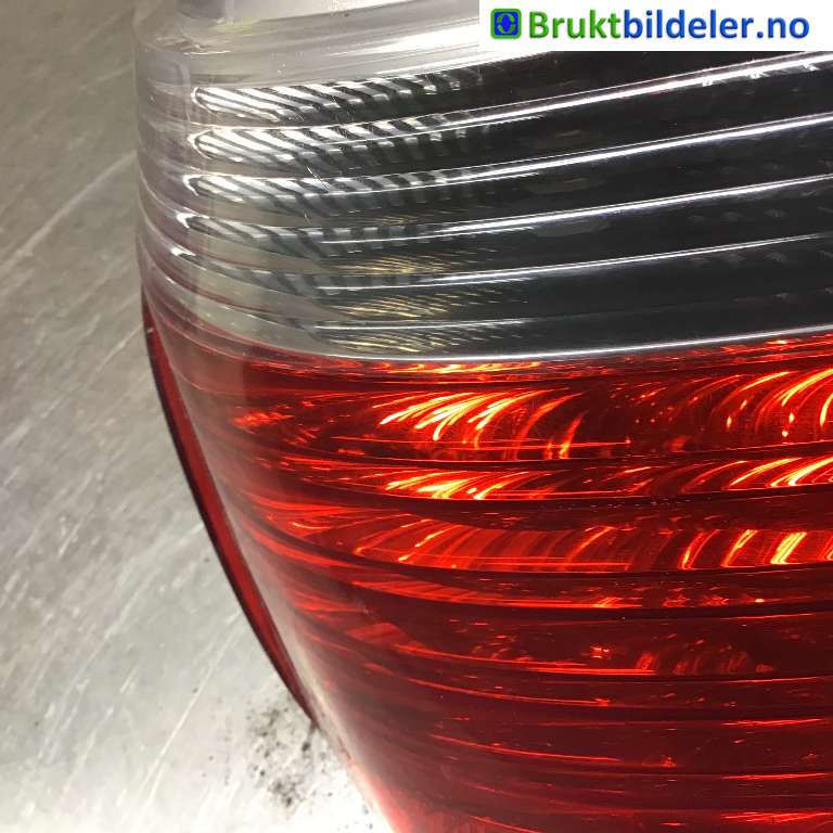 Baklykt venstre til BMW 5-Serie 2003-2010 (E60/E61) (E60/E61) (BMW|6 910 767|2VP 008 697-057.9998|)