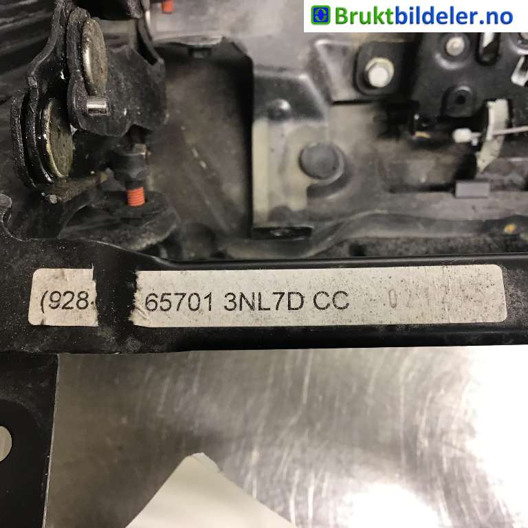 Batterilader inntak/luke til Nissan Leaf 2011-2017 (Type I)  (NISSAN|65701 3NL7D|)