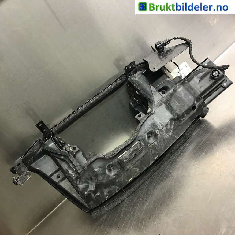 Batterilader inntak/luke til Nissan Leaf 2011-2017 (Type I)  (NISSAN|657013NL2D|)