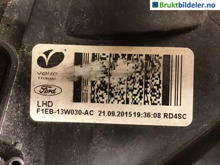 Frontlykt venstre halogen til Ford Focus 2014-2018 (Type III, Fase 2) (FORD|F1EB-13W030-AC|)