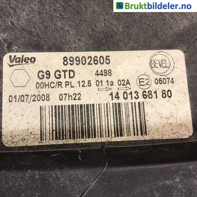 Frontlykt venstre halogen til Citroën Jumpy 2007-2016 (Type II)  (CITROEN|6208 L0|89902605|14 013 681 80)