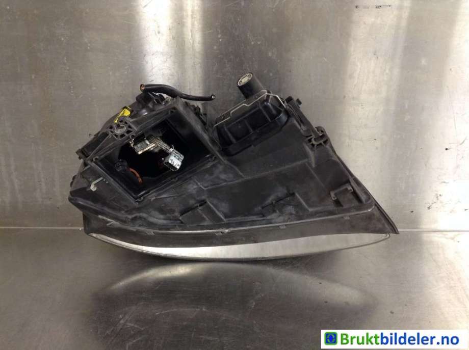 Frontlykt venstre xenon til Audi A4 2001-2004 (Type II) (B6) (B6) (AUDI|8E0 941 003 AQ|89310230|)