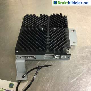 Bilstereo forsterker til Honda e,   (HONDA|39186-TYF-G011-M1|AGTM006173WL)