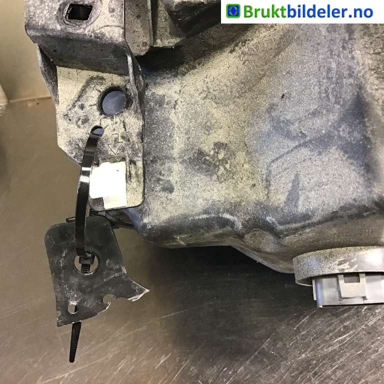 Frontlykt høyre halogen til Honda e 2020-->>  (HONDA|33100-TYF-G01|)