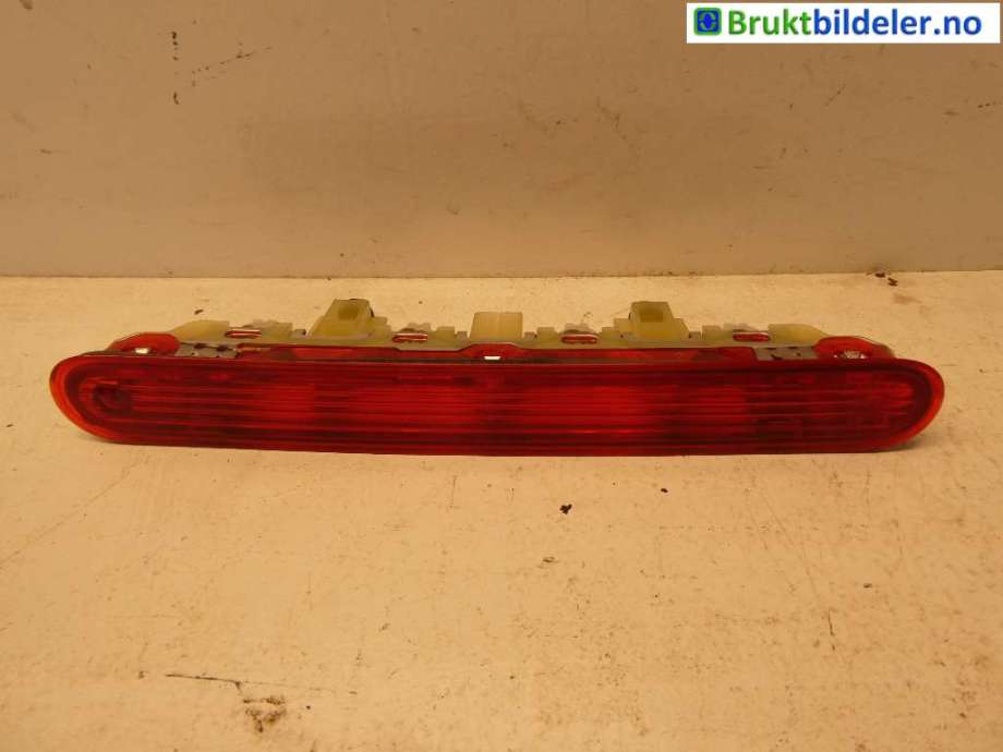 Baklykt bremselys bakrute til Peugeot 207, 2006-2012  (PEUGEOT|6350 Y2)
