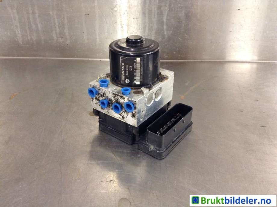 ABS sentral til VW Amarok, 2010-2016 (Type I, Fase 1)  (VOLKSWAGEN|2H0 614 517 D)