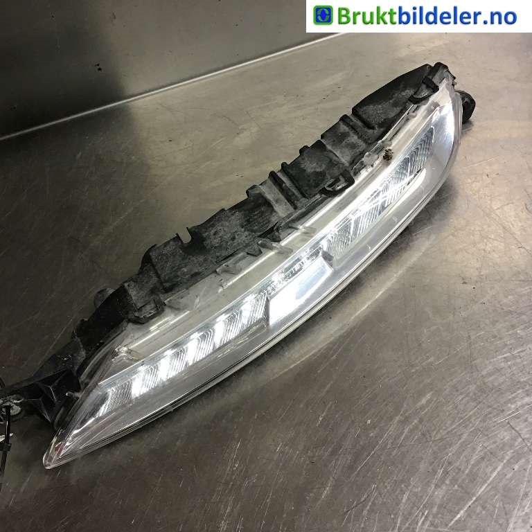 Tåkelykt venstre foran til Citroën C4, Picasso, 2013-2018 (Type II)  (CITROEN|96 760 365 80)