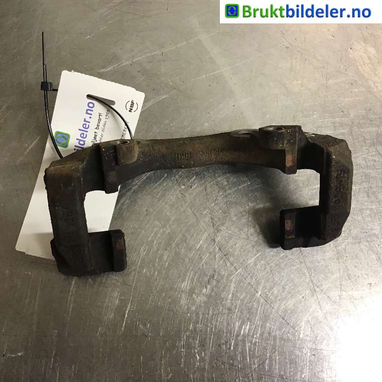 Bremsecaliper brakett til Ford Focus 2014-2018 (Type III, Fase 2) (FORD|AV61-2B135-CB|)