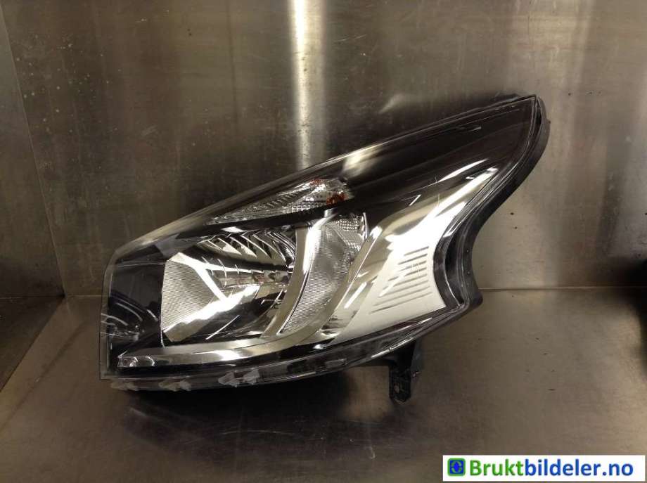 Frontlykt venstre halogen til Renault Trafic, 2014-->>  (RENAULT|)