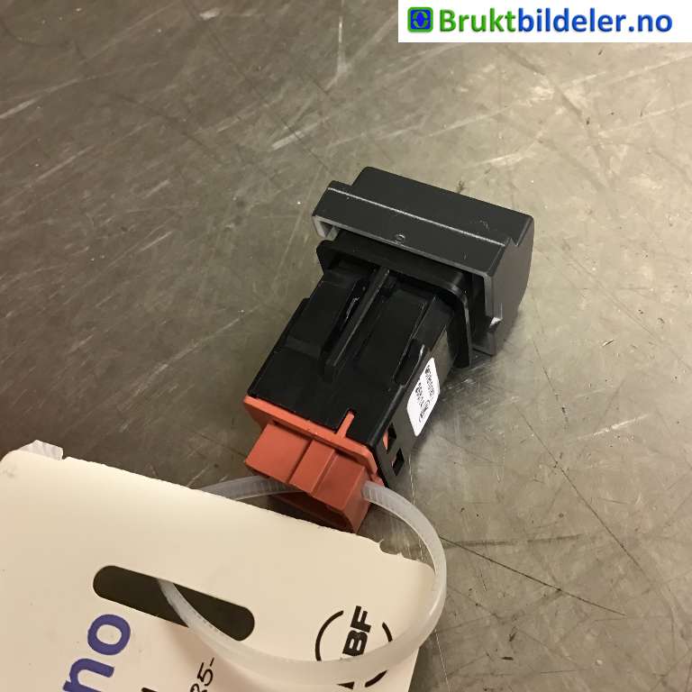 Bryter nødblink til Citroën C4, Picasso 2013-2018 (Type II)  (CITROEN|96 781 018 77|)