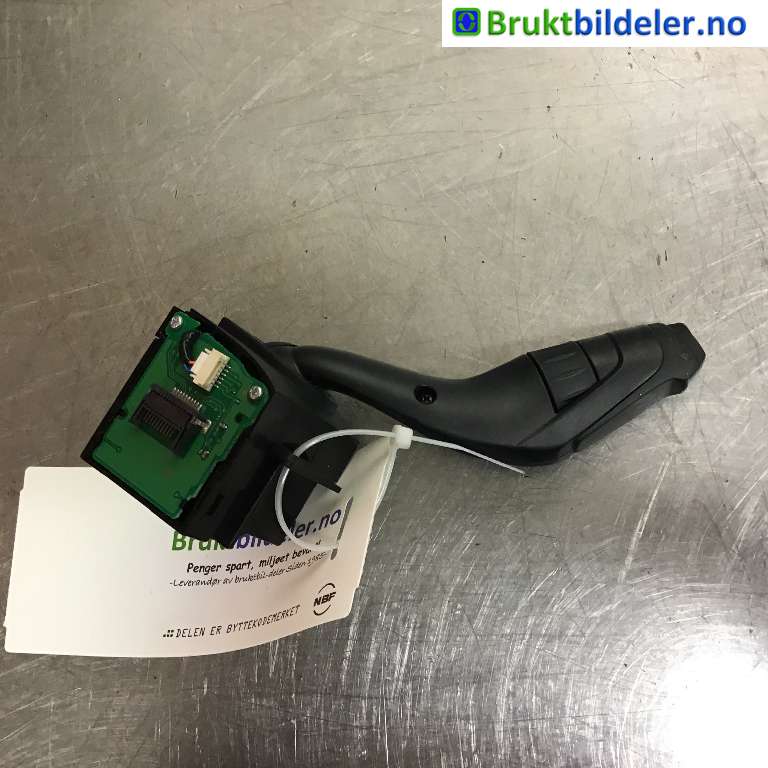 Bryter visker til Ford Focus 2014-2018 (Type III, Fase 2) (FORD|F1ET-17A553-BA|)