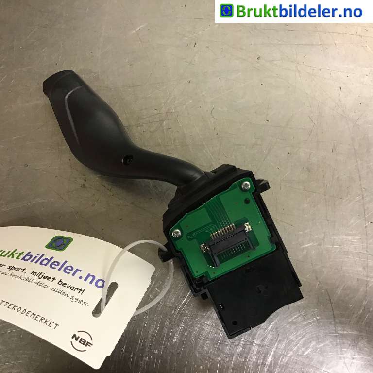 Bryter blink til Ford Focus 2014-2018 (Type III, Fase 2)  (FORD|AV6T-13335-AE|)