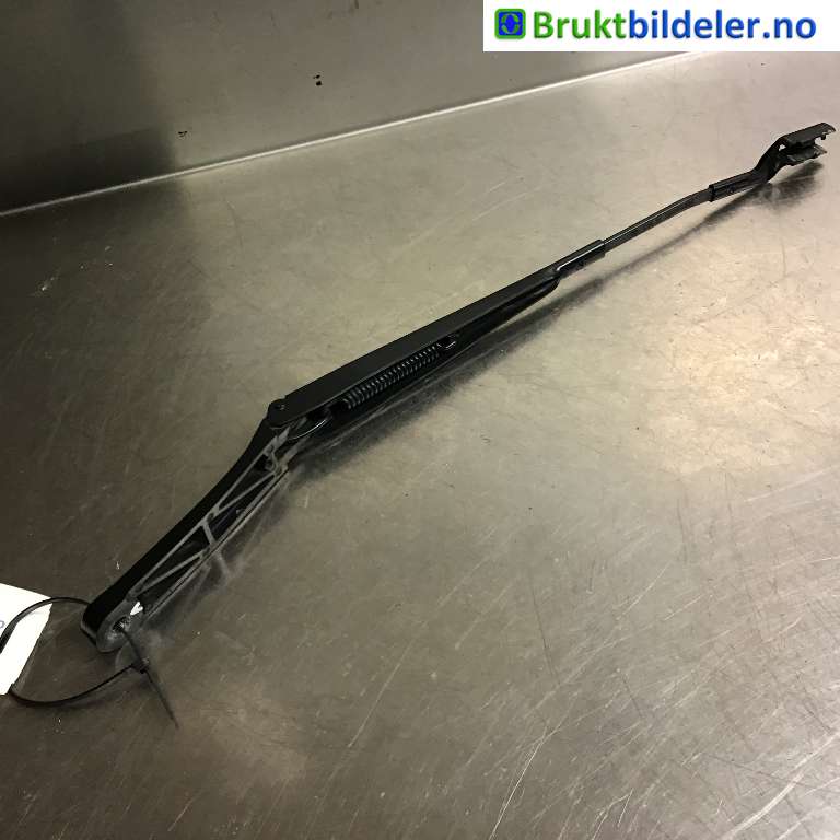 Viskerarmer frontrute til VW Passat 2015-2019 (Fase 1) (B8) (B8) (VOLKSWAGEN|3G1 955 409|)
