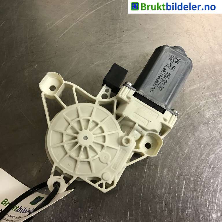 Ruteheis venstre foran til VW Passat 2015-2019 (Fase 1) (B8) (B8) (VOLKSWAGEN|4K0 959 801|C28129-101|)