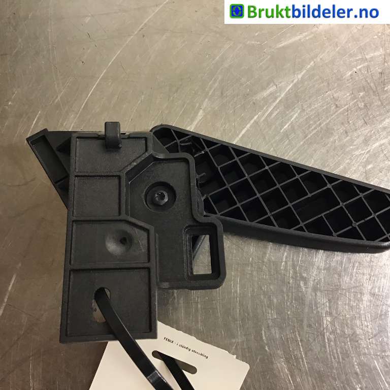 Panserlås til VW Passat 2015-2019 (Fase 1) (B8) (B8) (VOLKSWAGEN|517 823 633 B|)