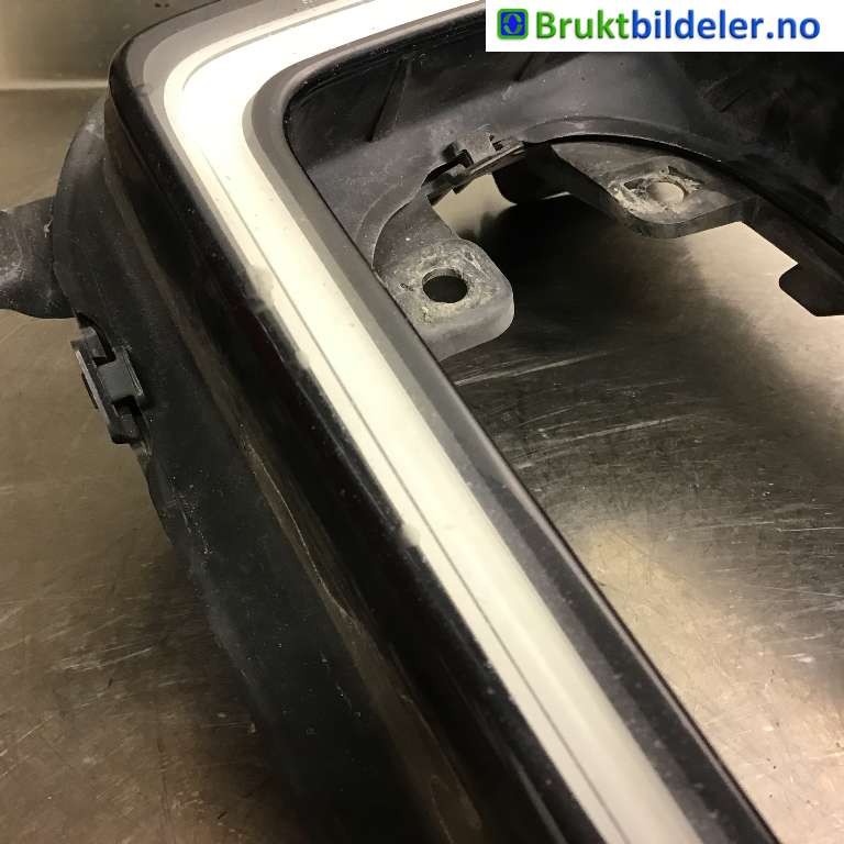 Tåkelykt høyre foran til VW Passat 2015-2019 (Fase 1) (B8) (B8) (VOLKSWAGEN|3G0 941 055 E|)